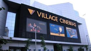 Společnost CineStar koupila dvě konkurenční multikina Village Cinemas