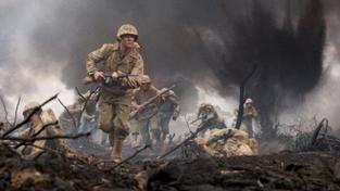The Pacific od Spielberga a Hankse: Válečný příběh tří mariňáků ožívá