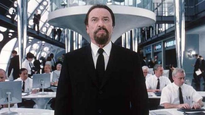 Herec Rip Torn dostal podmínku za ozbrojené vniknutí do banky v opilosti