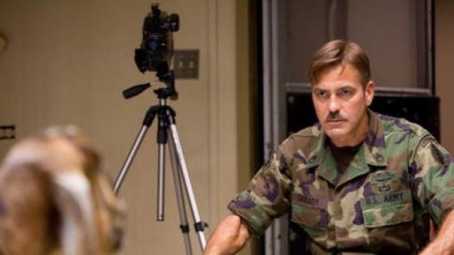 Ve frašce o paranormální jednotce se představí Clooney a McGregor