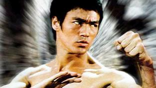 Rodina Bruce Lee prosazuje vlastnická práva na jméno a podobu této legendy