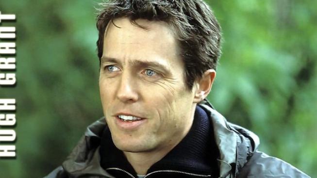 Hugh Grant měl nahradit Sheena v seriálu Dva a půl chlapa