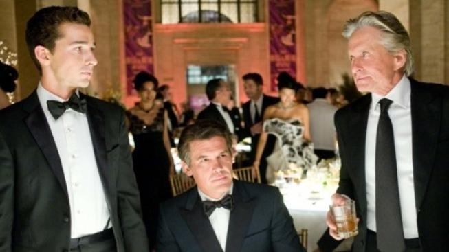 Wall Street 2: Peníze nikdy nespí