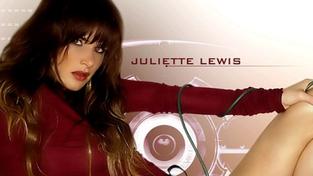 Herečka a zpěvačka Juliette Lewis měla dopravní nehodu