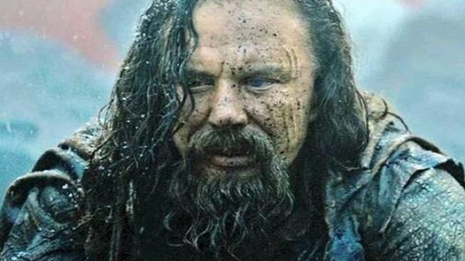 Režisér Tarsem Singh dokončuje práce na dobrodružném bájném 3D snímku Immortals