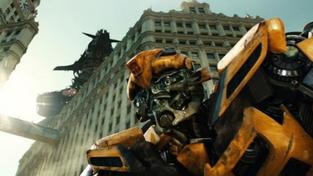 Hollywood má nakročeno k rekordu v letní návštěvnosti kin