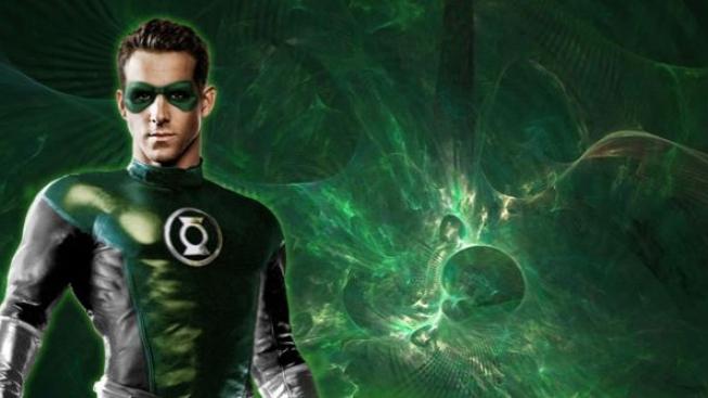 Jedničkou v severoamerických kinech je sci-fi komiks Green Lantern