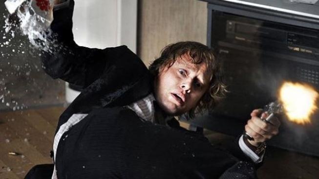 Moderní detektivka Lovci hlav miří současně do kin i na knižní pulty