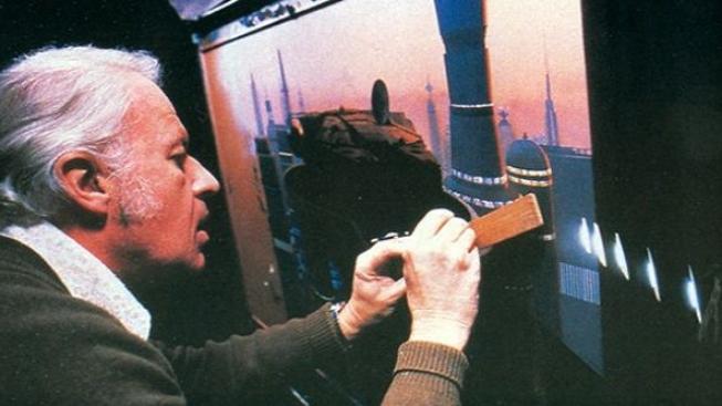 Zemřel výtvarník McQuarrie, který navrhl postavy Hvězdných válek