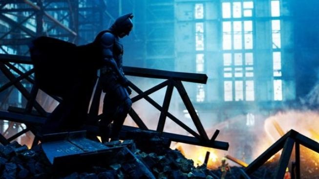 Film o Batmanovi je navzdory střelbě nadále nejnavštěvovanější