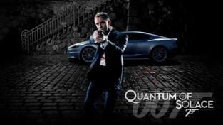 Bondův Aston Martin z Quantum of Solace půjde do aukce 