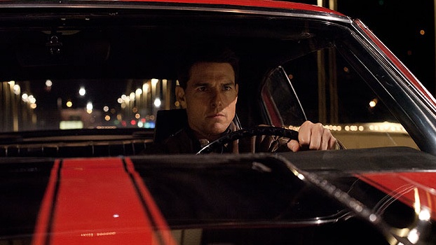 Cruise je bývalým vyšetřovatelem v thrilleru Poslední výstřel