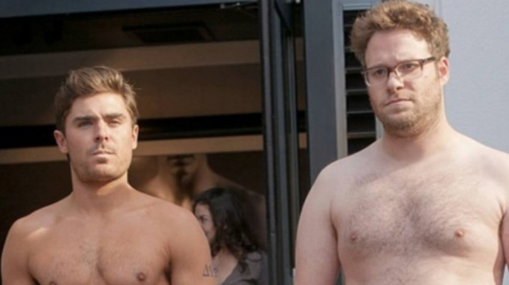 Sousedi - recenze nové a pořádně sprosté komedie