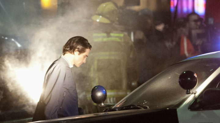 Slídil - recenze akčního thrilleru s Jakem Gyllenhaalem v hlavní roli