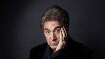 Červnoví herci - legendární Al Pacino i mladí skokani