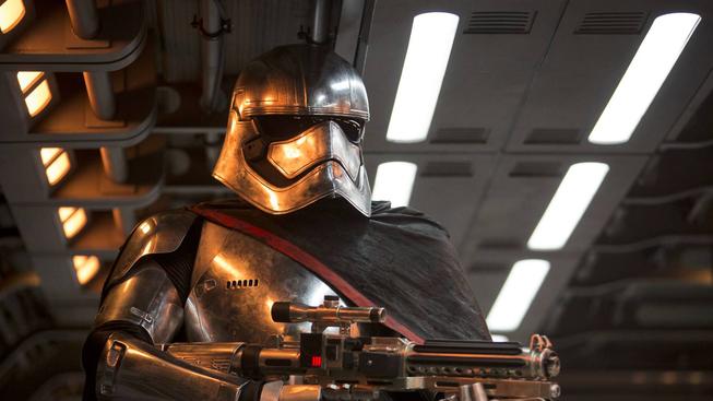 6 nejlepších momentů ze Star Wars knih a her, které bude nový film ignorovat