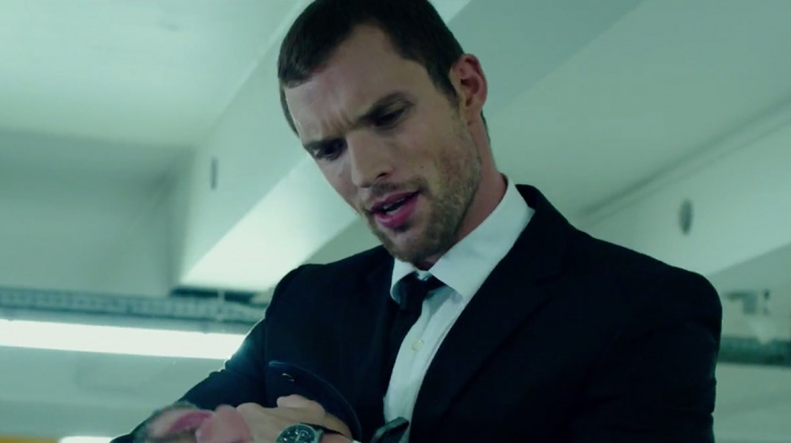 Kurýr: Restart - recenze nejbizarnějšího restartu Luca Bessona