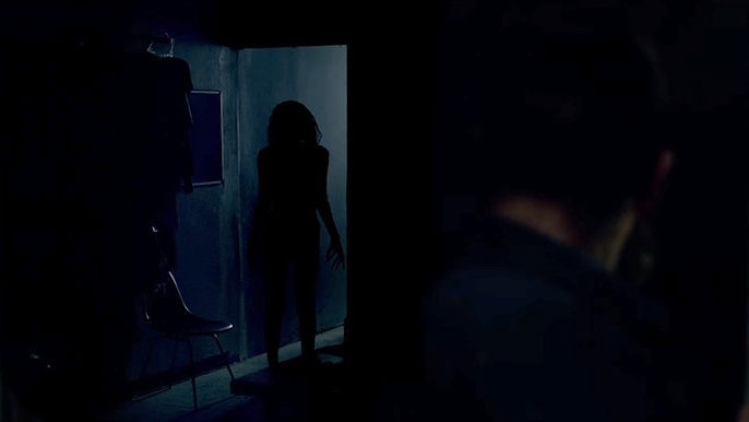 Zhasni a zemřeš - recenze