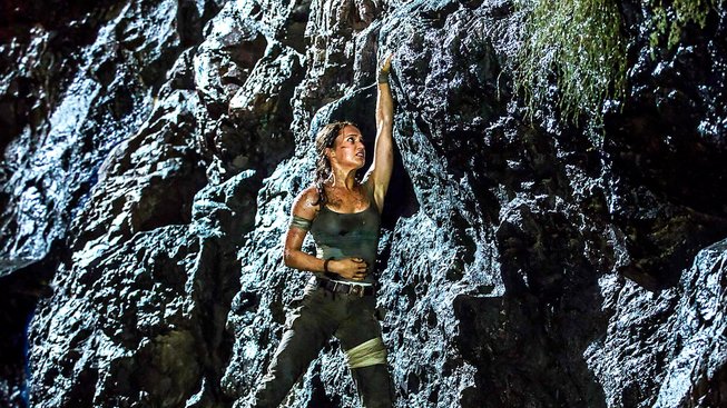 Alicia Vikander si v Tomb Raiderovi užije i lezení
