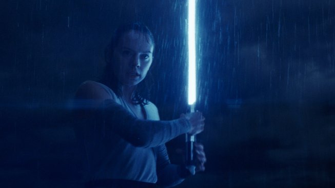 Nový klip ze Star Wars: Poslední z Jediů naznačuje velký střet hlavních hrdinů