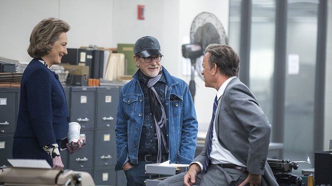 Spielbergovo drama The Post s Tomem Hanksem a Meryl Streep jde tvrdě po Oscarech