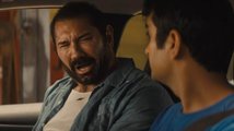 Dave Bautista a Uber: akční komedie Spolujízda se představuje prvním trailerem