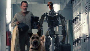 Tom Hanks se představuje jako robotický inženýr Finch