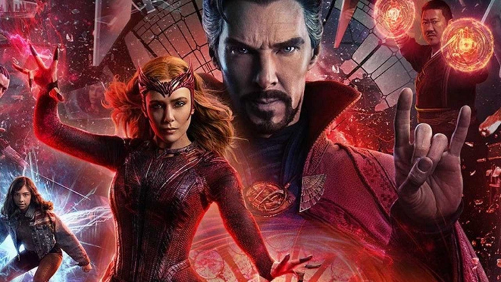 Recenze: Doctor Strange v mnohovesmíru šílenství