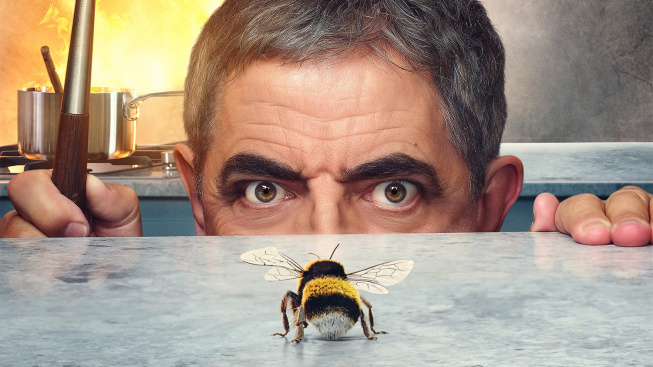 Včela na mušce: Rowan Atkinson se v nové komedii postaví zákeřné včelce