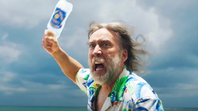 Nicolas Cage bude v novém filmu vysloužilým zabijákem poflakujícím se po pláži