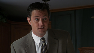 V pouhých 54 letech zemřel Matthew Perry, představitel Chandlera Binga z Přátel. Utopil se ve vířivce