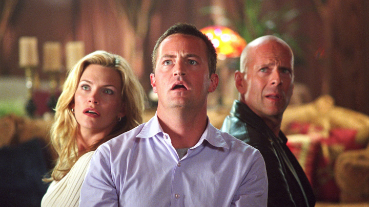 Vzpomínáme na filmové role Matthewa Perryho. Od Jen blázni spěchají až po Zmatenou duši