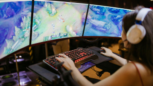Indie návrat na trůn: proč malé hry znovu vedou