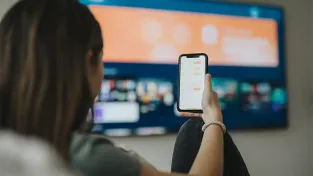 Vypnout, nebo nechat spát? Kolik elektřiny spotřebuje televize ve stand-by režimu
