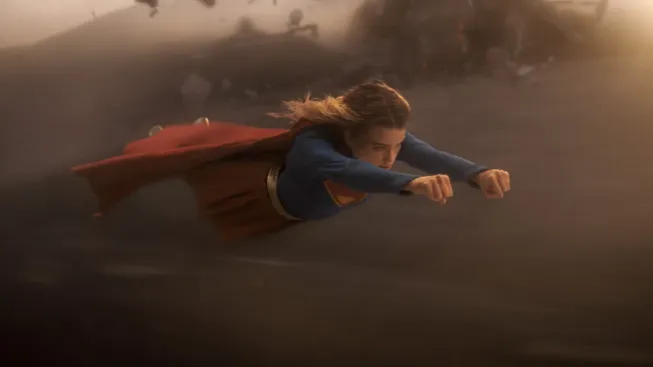Supergirl padá: druhý víkend odhalil krizi nového DC univerza