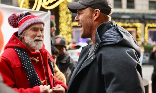 Arnold Schwarzenegger a Alan Ritchson